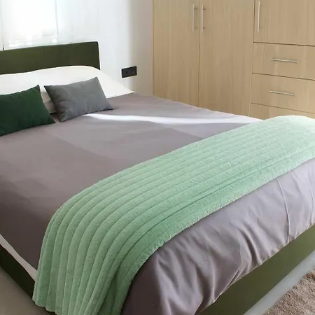 Old Town - Bright & Fully Equipped * Patras