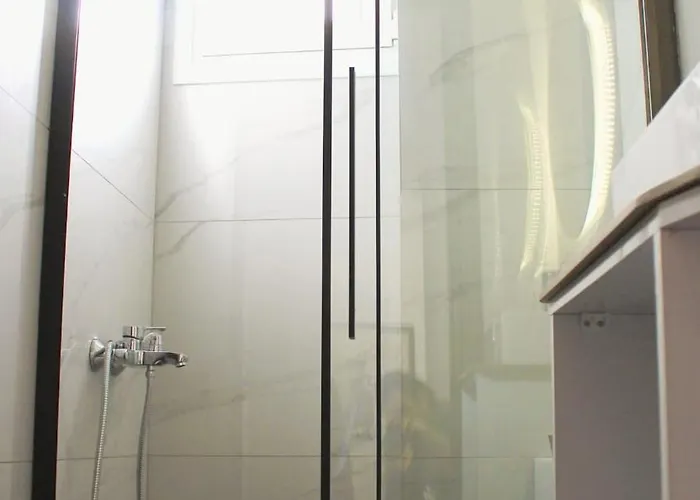 Old Town - Bright & Fully Equipped Patras