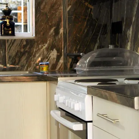 Old Town - Bright & Fully Equipped * Патра