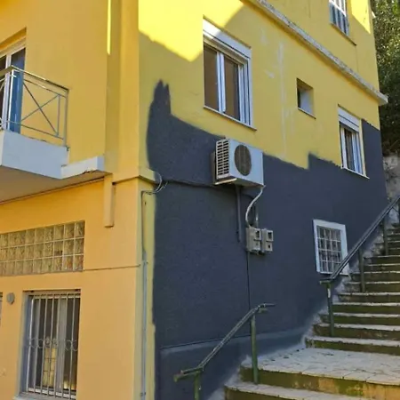 Old Town - Bright & Fully Equipped