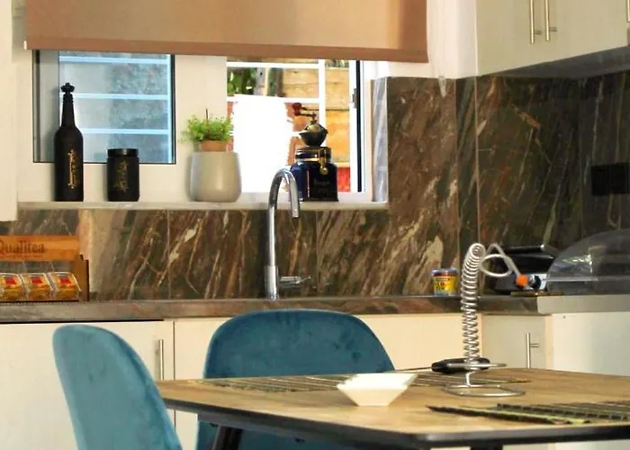 Old Town - Bright & Fully Equipped Appartamento