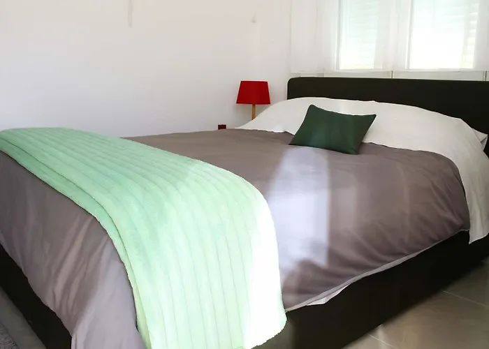 Old Town - Bright & Fully Equipped Apartamento Patras